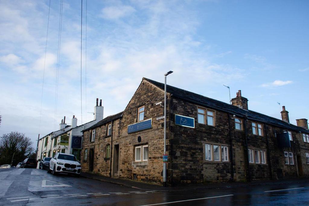 Bert'S Rooms At The Black Horse Inn 布里格豪斯 外观 照片